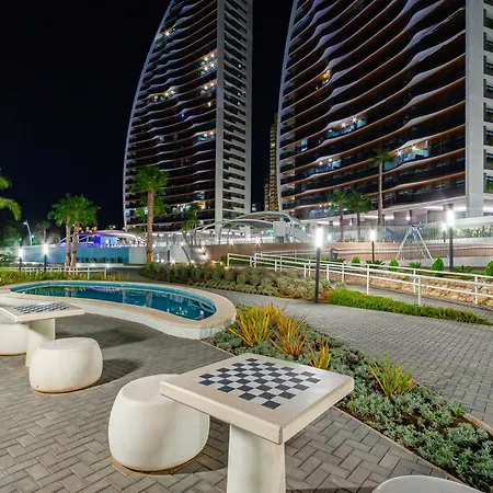 Sunset Waves Sun & 公寓 *