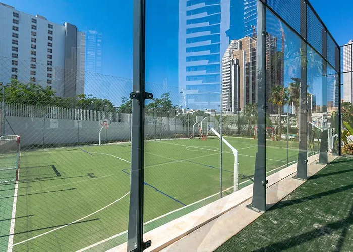 Sunset Waves Sun & * بينايدورم