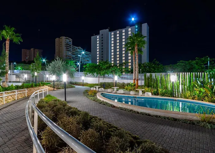 شقة Sunset Waves Sun & بينايدورم