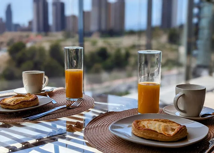 Sunset Waves Sun & * بينايدورم