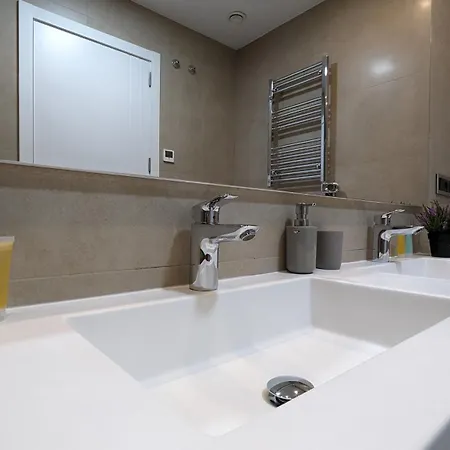 Sunset Waves Sun & Lägenhet